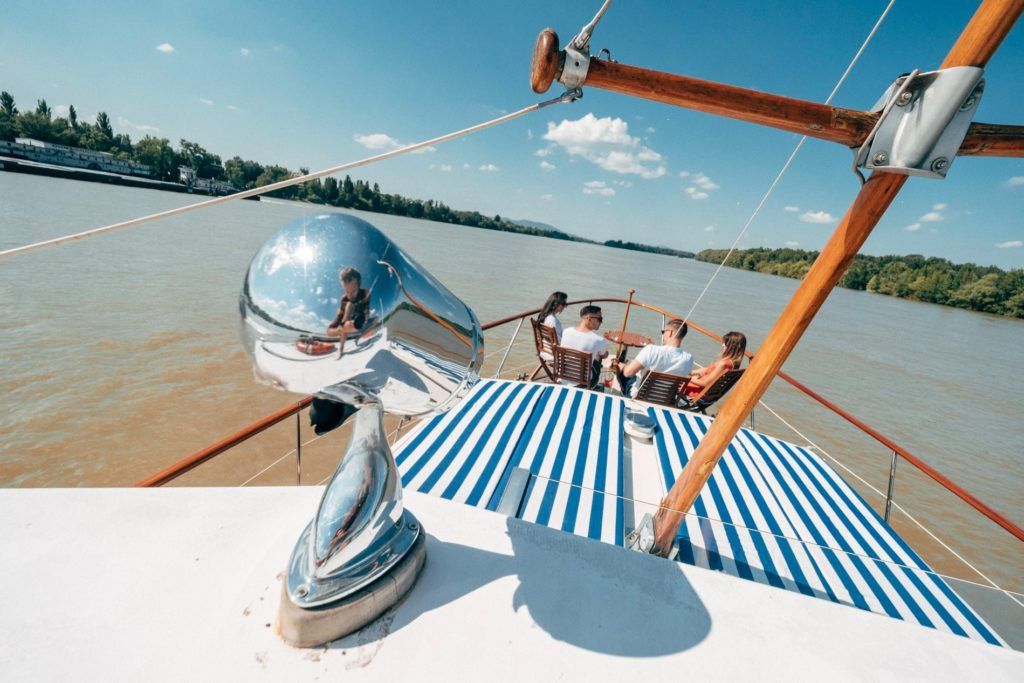 Breakfast Cruise